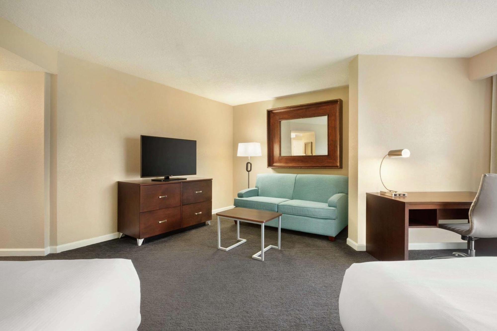 Doubletree By Hilton Orlando Downtown Hotel Exterior foto