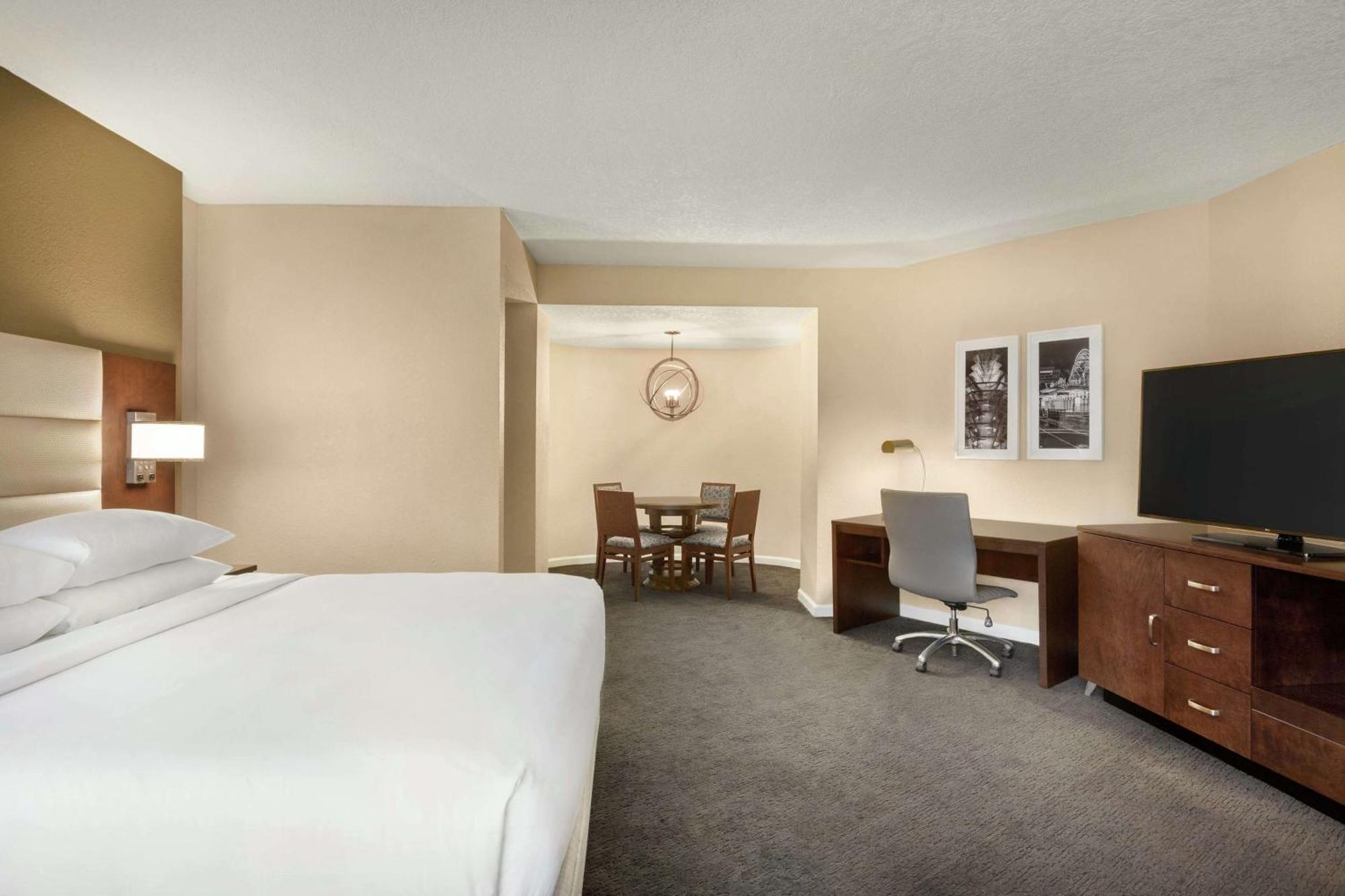Doubletree By Hilton Orlando Downtown Hotel Exterior foto